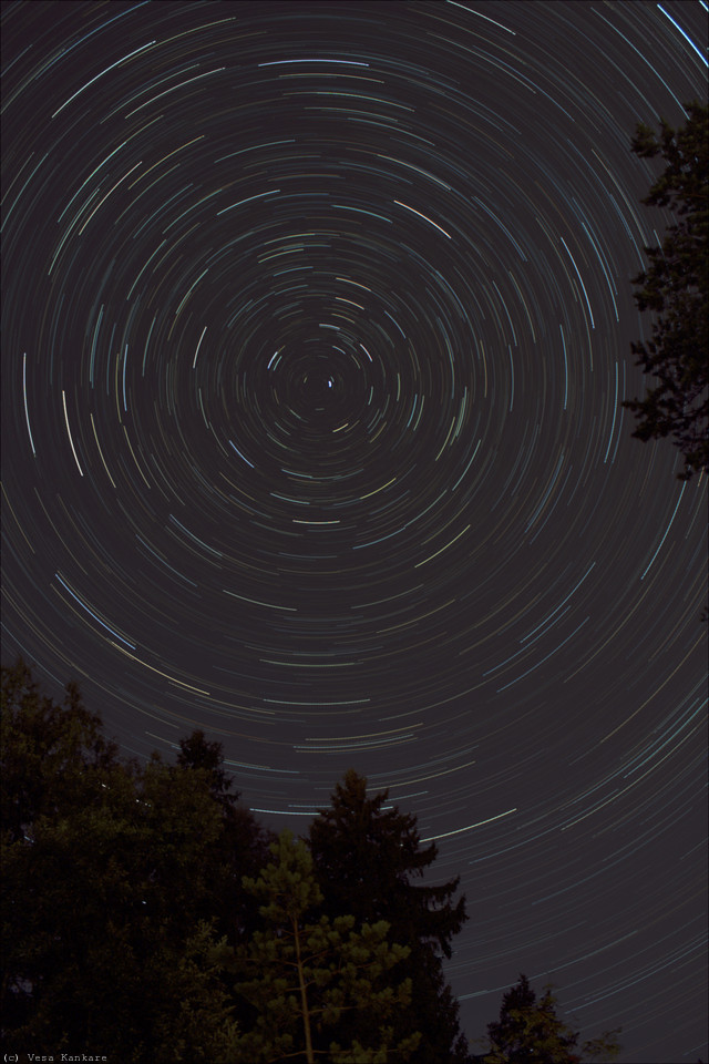 2009.08.24-20h10m-startrails.jpg